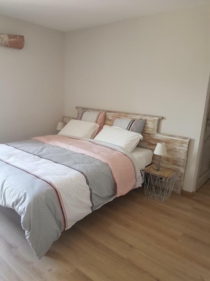 Manoe Guest house 3*